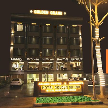 Hotel Golden Grand Delhi  Exterior foto