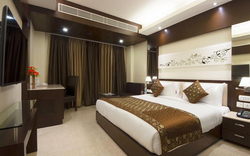 Hotel Golden Grand Delhi  Exterior foto