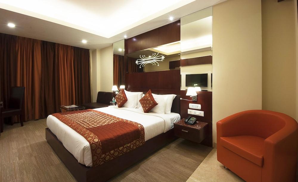 Hotel Golden Grand Delhi  Exterior foto