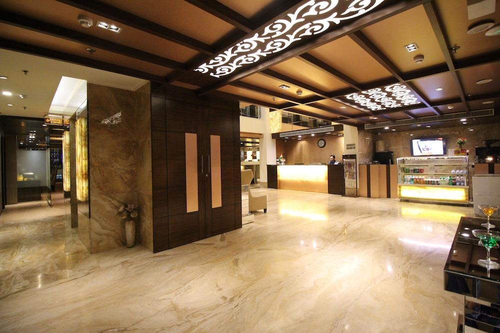 Hotel Golden Grand Delhi  Exterior foto