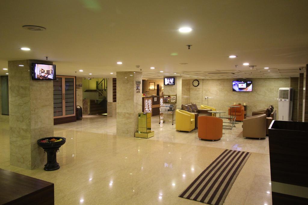 Hotel Golden Grand Delhi  Exterior foto