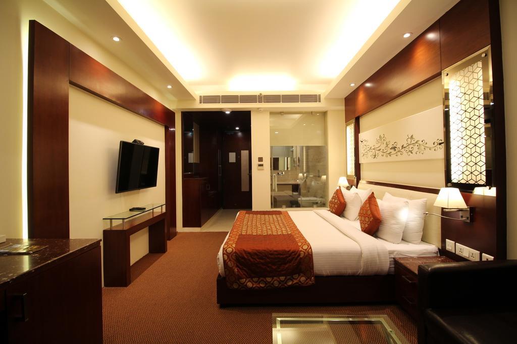 Hotel Golden Grand Delhi  Exterior foto