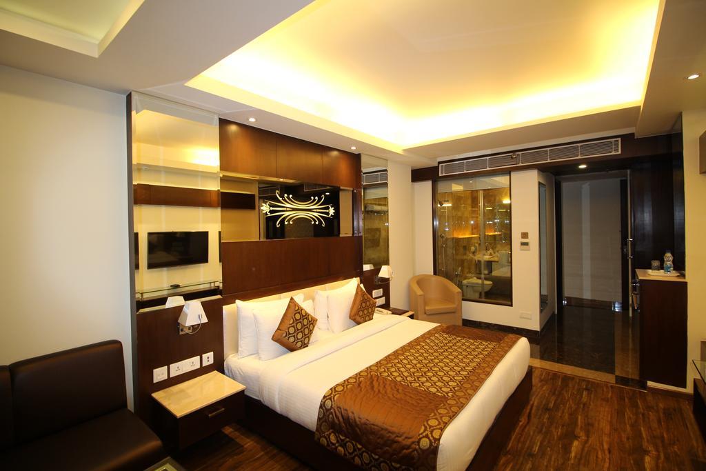 Hotel Golden Grand Delhi  Exterior foto