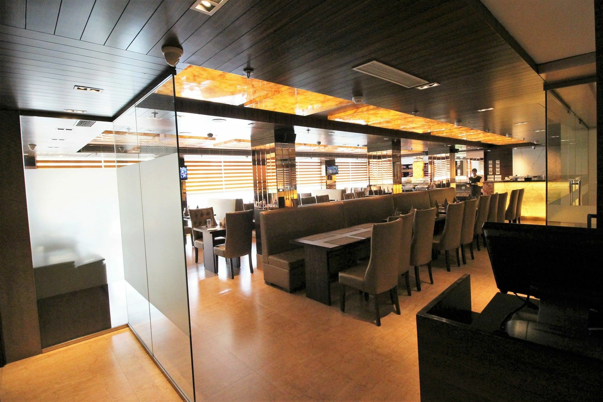 Hotel Golden Grand Delhi  Exterior foto